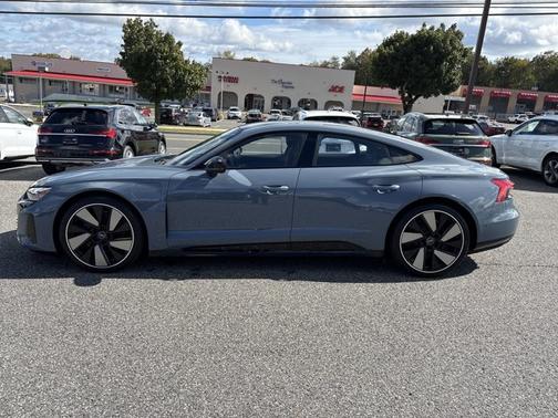 2023 Audi e-tron GT Prestige