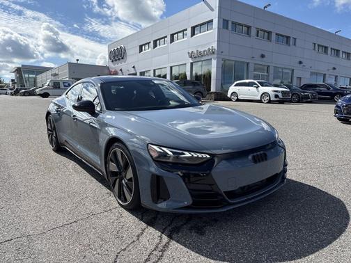 2023 Audi e-tron GT Prestige