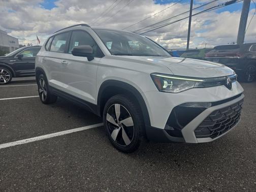 2025 Volkswagen Taos S