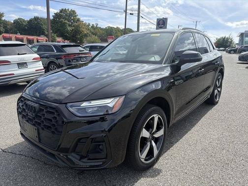 2023 Audi Q5 S line Premium Plus