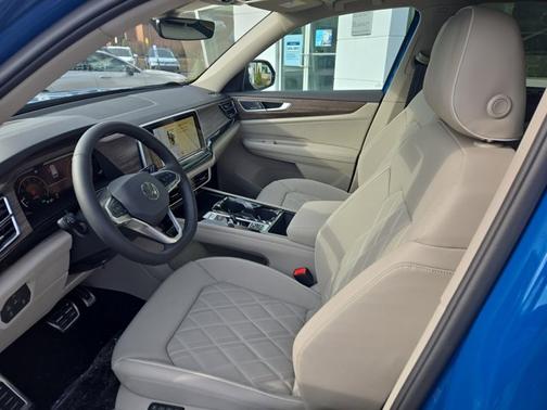 2025 Volkswagen Atlas 2.0T SEL Premium R-Line
