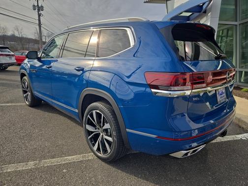 2025 Volkswagen Atlas 2.0T SEL Premium R-Line