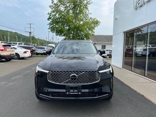 2025 Volvo XC90 Ultra