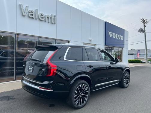 2025 Volvo XC90 Ultra