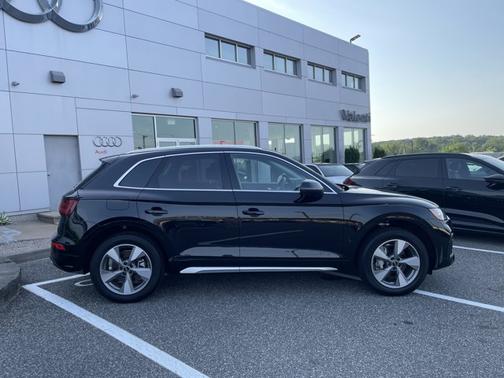 2024 Audi Q5 Premium