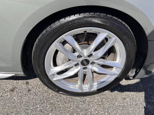 2023 Audi A4 S line Premium Plus