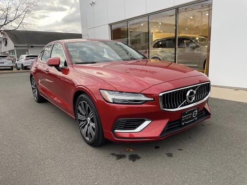 2021 Volvo S60 Inscription