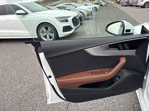 2025 Audi A5 Sportback S line Premium