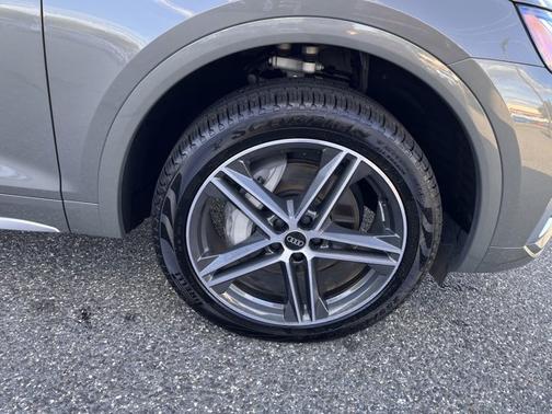 2025 Audi Q5 S line Premium Plus