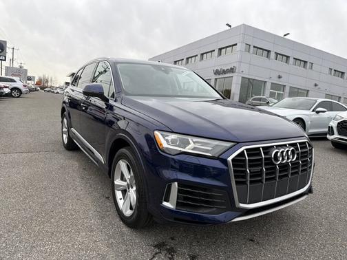 2022 Audi Q7 Premium