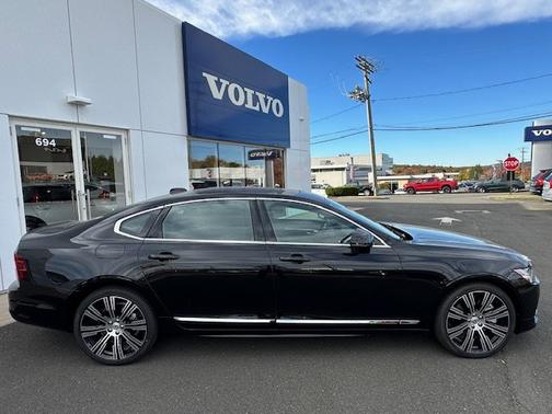 2025 Volvo S90 Ultra