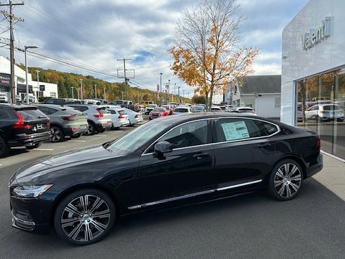 2025 Volvo S90 Ultra