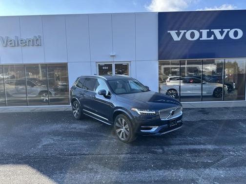 2025 Volvo XC90 Plug-In Hybrid Core