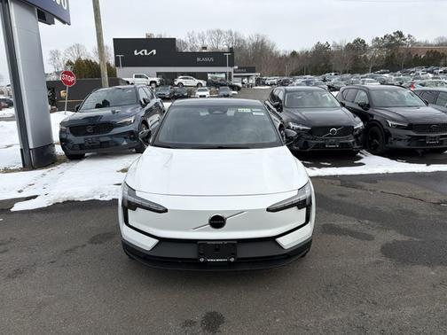 2026 Volvo EX30 Plus