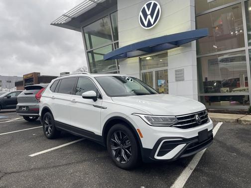 2022 Volkswagen Tiguan SE