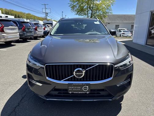 PLATINUM GREY M 2022 Volvo XC60 Momentum
