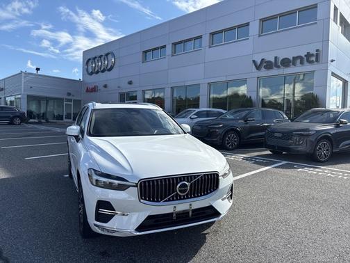 2022 Volvo XC60 Inscription