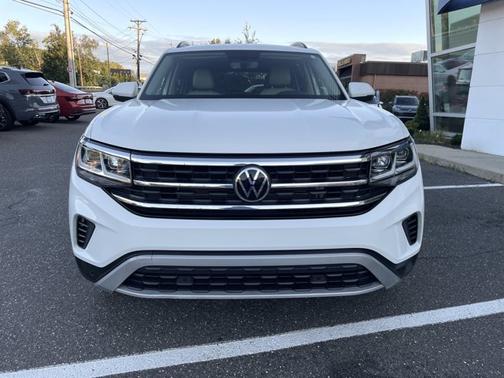 2022 Volkswagen Atlas 2.0T SE w/Technology