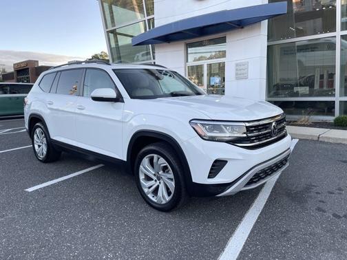 2022 Volkswagen Atlas 2.0T SE w/Technology