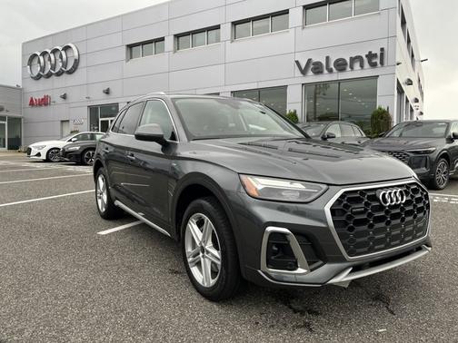 2024 Audi Q5 S line Premium