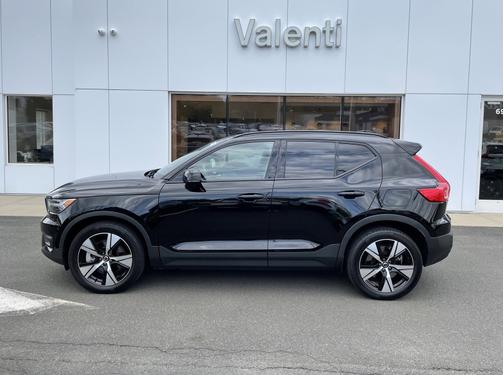 2021 Volvo XC40 4DR EAWD P8 RECHA