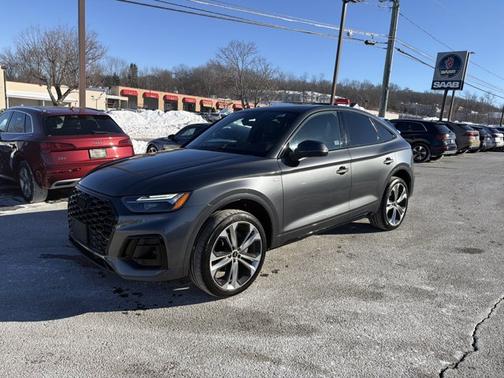 2023 Audi Q5 Sportback S line Premium Plus