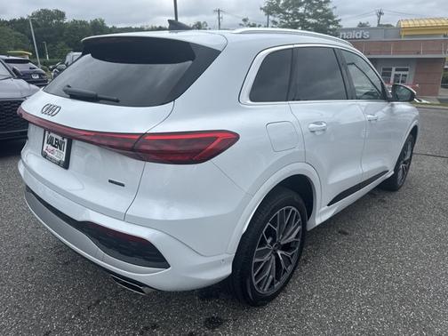 2025 Audi Q5 Premium Plus