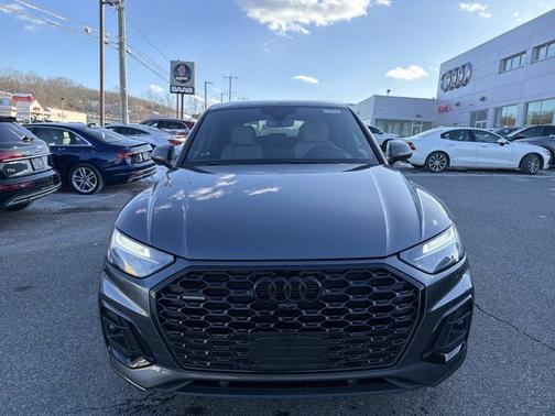 2023 Audi Q5 Sportback S line Premium Plus