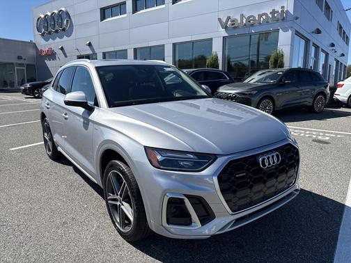 2025 Audi Q5 S line Premium Plus