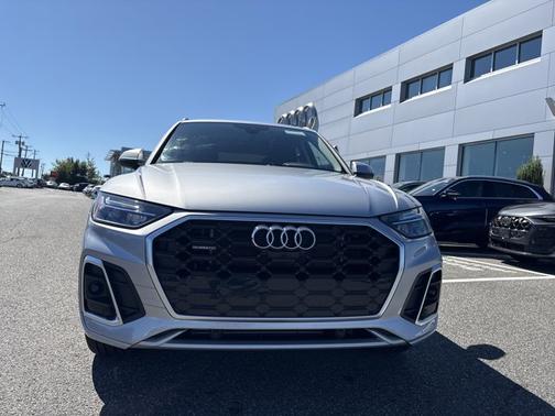 2025 Audi Q5 S line Premium Plus