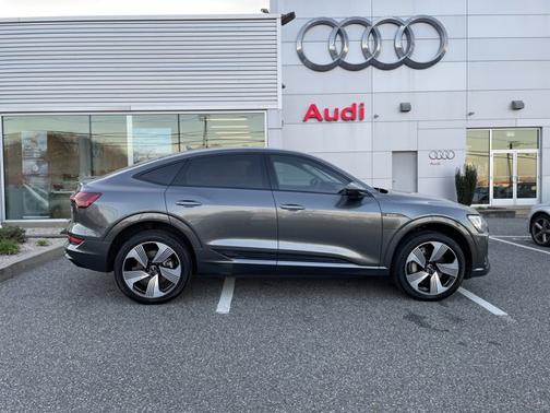 2021 Audi e-tron Sportback Prestige