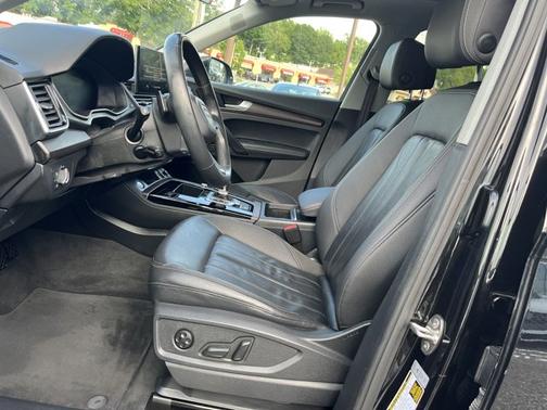 2021 Audi Q5 Premium Plus