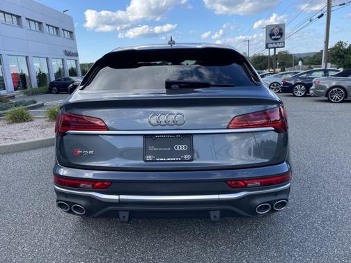 2022 Audi SQ5 Sportback Premium