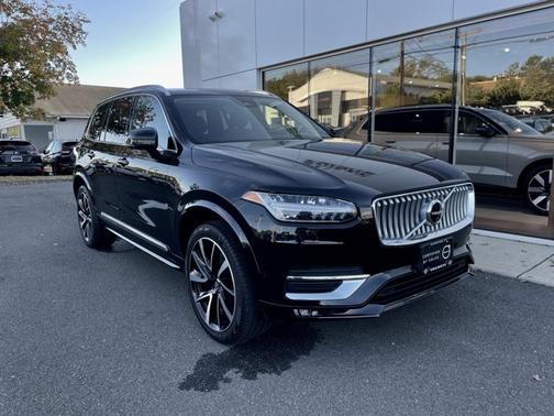 2024 Volvo XC90 Ultimate Bright Theme