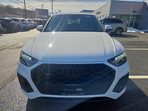 2023 Audi Q5 S line Premium Plus