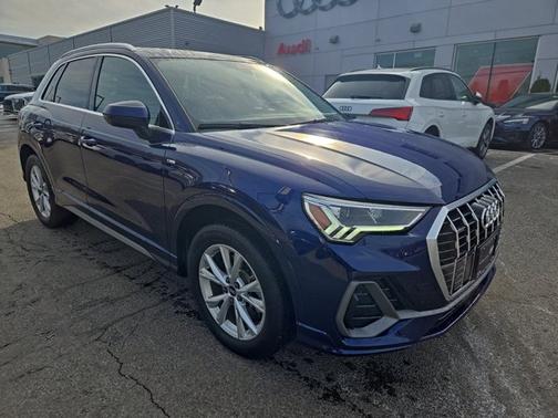 2021 Audi Q3 S line Premium Plus