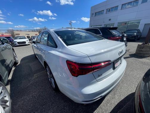 2025 Audi A6 Premium