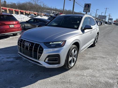 2023 Audi Q5 Premium Plus