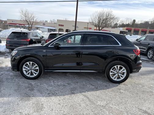 2025 Audi Q3 S line Premium Plus