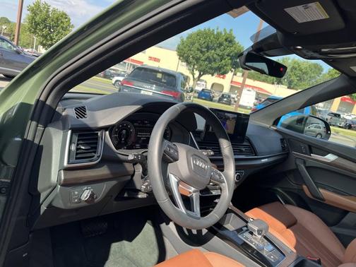 2024 Audi Q5 S line Premium