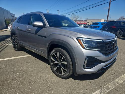 2025 Volkswagen Atlas Cross Sport 2.0T SEL Premium R-Line