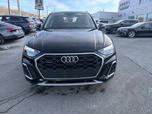 2024 Audi Q5 S line Premium Plus