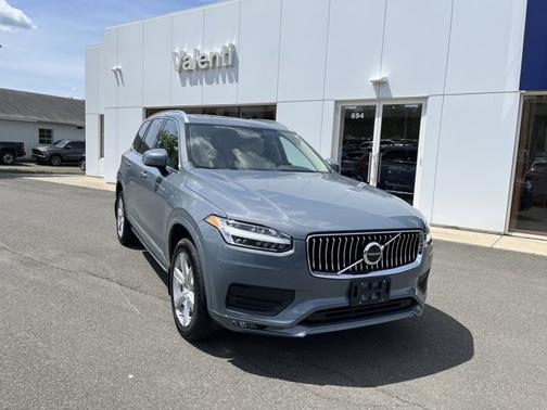 2023 Volvo XC90 Core