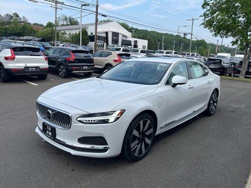 2025 Volvo S90 Plug-In Hybrid Ultra