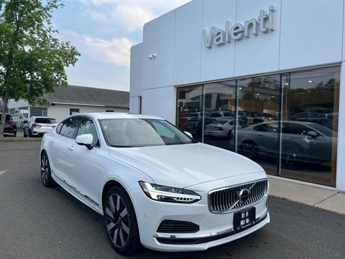 2025 Volvo S90 Plug-In Hybrid Ultra