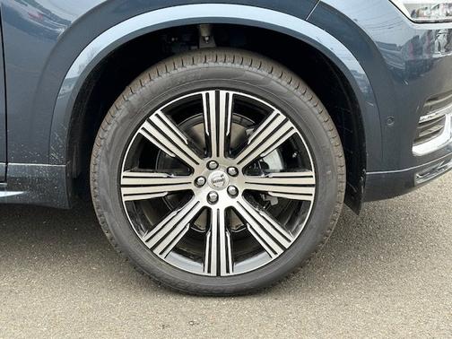 2025 Volvo XC90 Plus