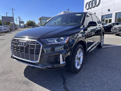 2022 Audi Q7 Premium