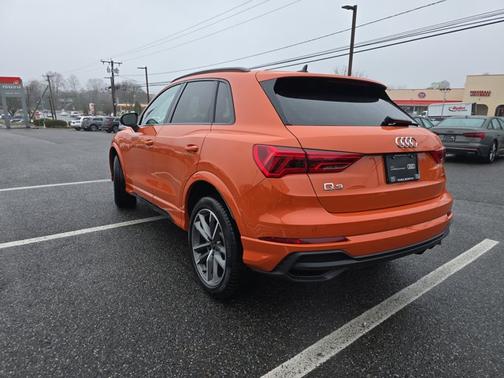 2024 Audi Q3 S line Premium