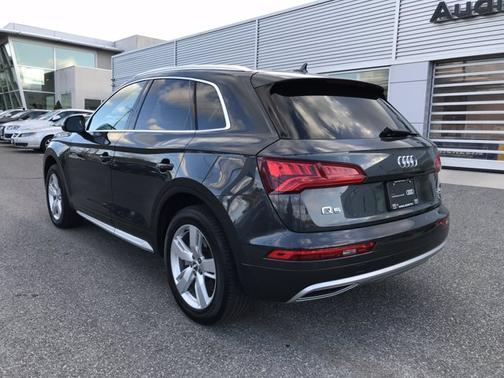 2018 Audi Q5 2.0T Premium Plus