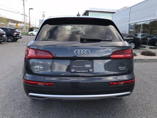 2018 Audi Q5 2.0T Premium Plus